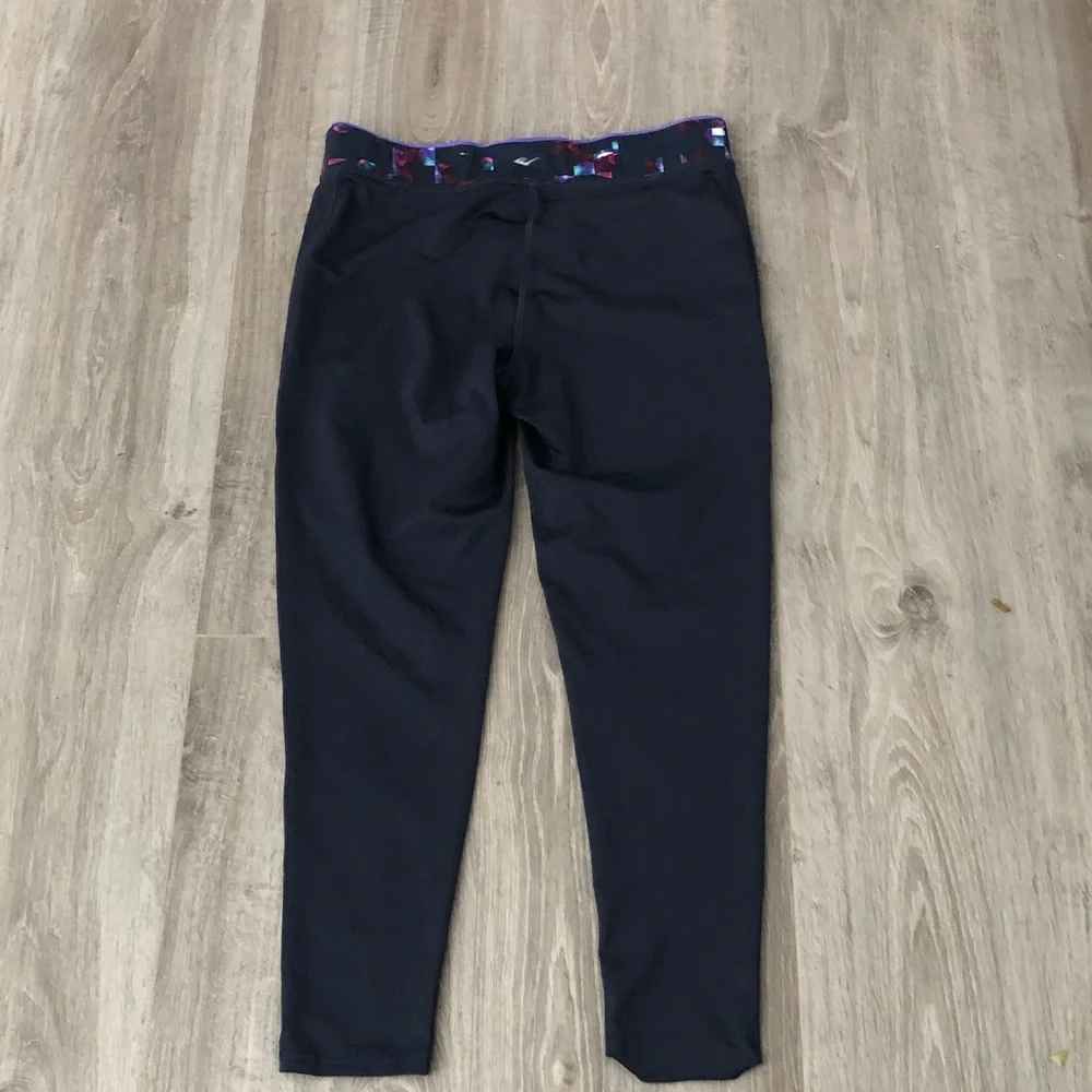 EVERLAST Women Front Geo Print Front Athletic Leggings | L